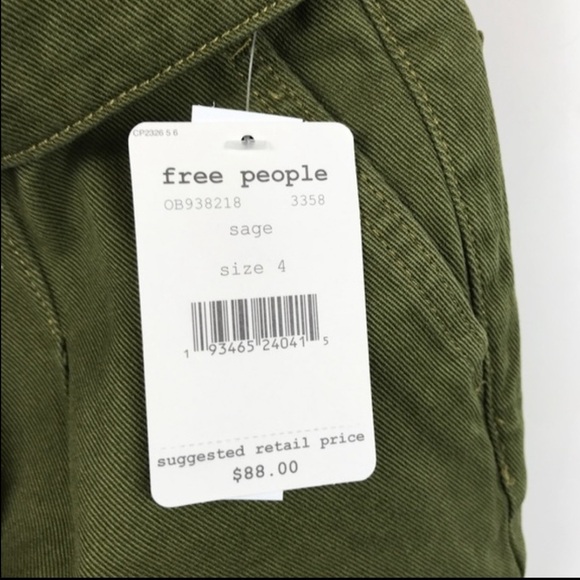 NWT Free People Cindy Utility Short in‎ Sage Size 4 - Picture 10 of 13